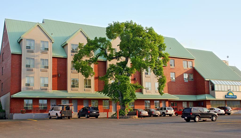 Days Inn By Wyndham Dalhousie Exterior foto